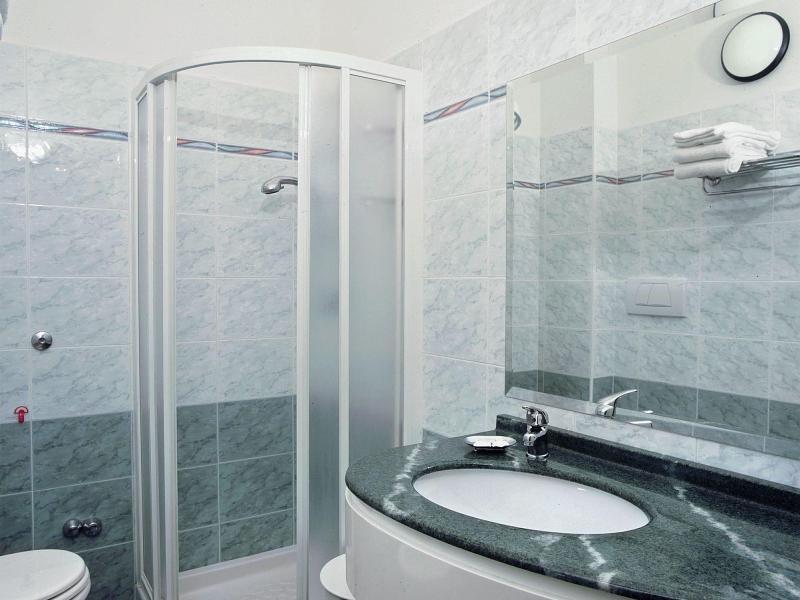 Hotel Odeon Τσέρβια Εξωτερικό φωτογραφία