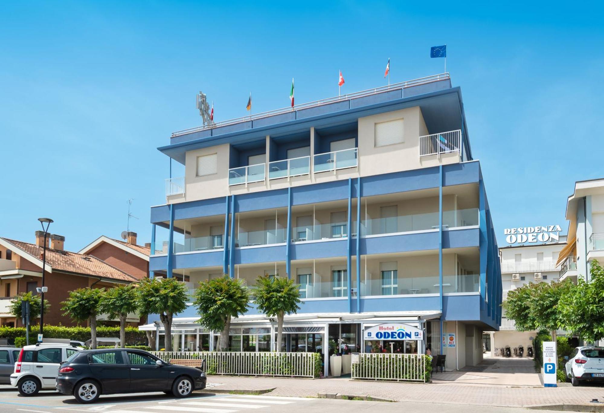 Hotel Odeon Τσέρβια Εξωτερικό φωτογραφία